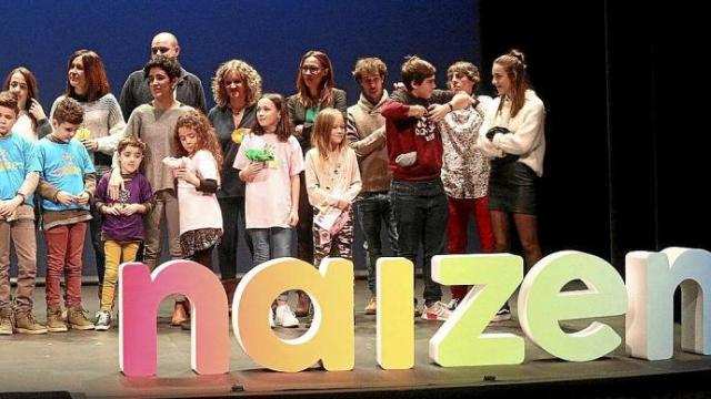 Acto de presentación de la asociación Naizen de familias de niños transexuales de Euskadi. Foto: Iker Azurmendi