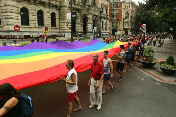 Imagen de archivo de una marcha reivindicativa LGTBI+ en Bilbao