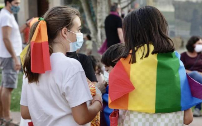 Movilización contra las agresiones al colectivo LGTBI+.