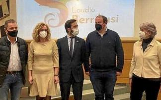 Acto de presentación ayer del programa Laudio Berrikusi, que cuenta con la participación de la Diputación y el Gobierno Vasco.
