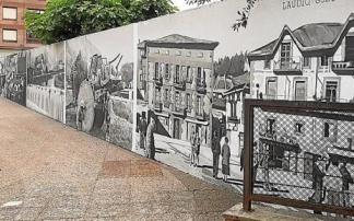 Murales en la Avenida Zumalakarregi que recuerdan el pasado rural del municipio.