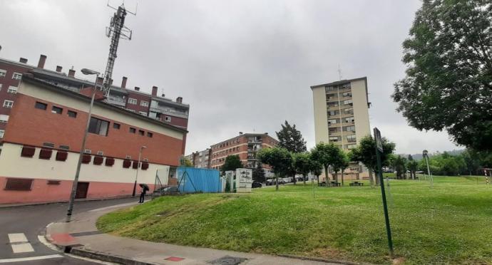 Parque situado en el barrio de Latiorro, en Llodio.