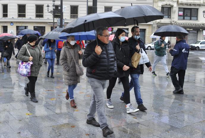 El día será lluvioso con viento y frío.