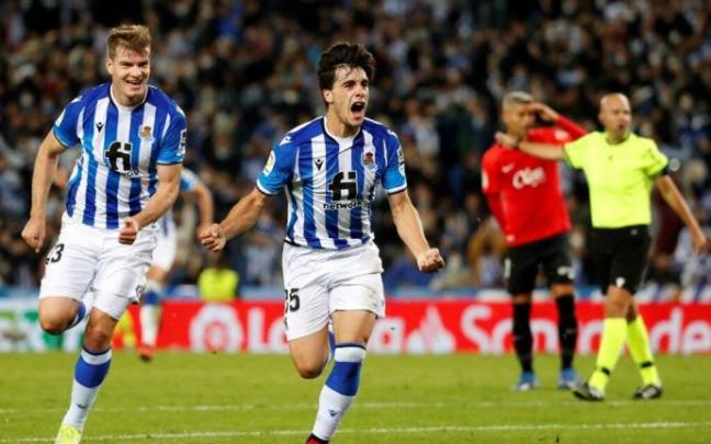Julen Lobete celebra su gol ante el Mallorca. Julen Lobete celebra su gol ante el Mallorca.