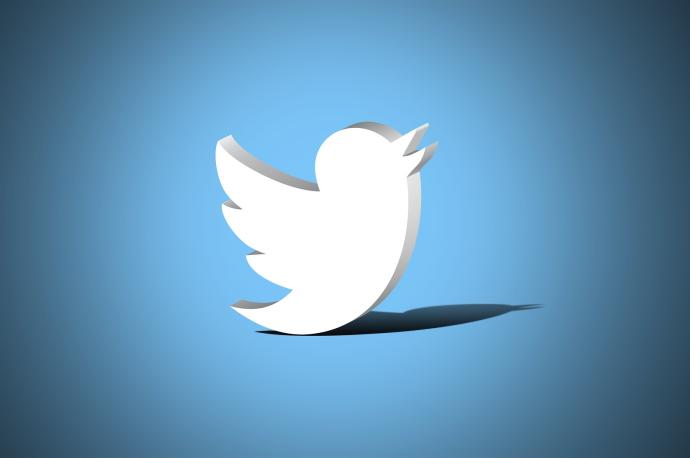 Twitter ha decidido, a regañadientes, implementar la posibilidad de editar mensajes ya publicados.