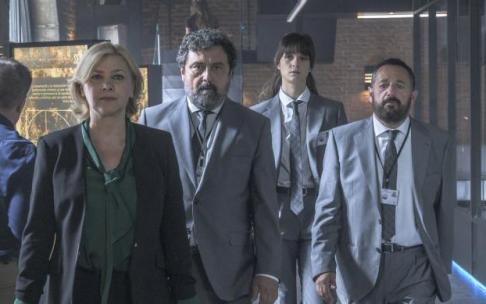 Amparo Larrañaga y Amaia Sagasti con Paco Tous y Pepón Nieto. Amparo Larrañaga y Amaia Sagasti con Paco Tous y Pepón Nieto.