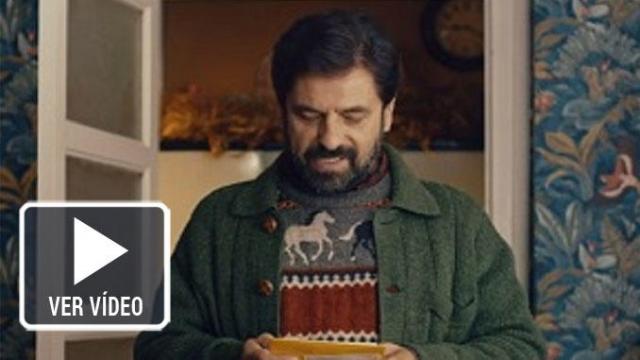 Anuncio de Lotería de Navidad 2021 – "Cadena de décimos?