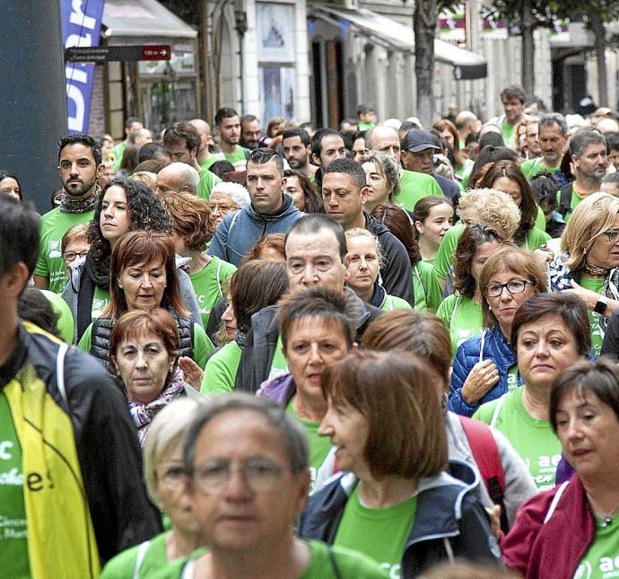 Marcha contra el cáncer en Vitoria en el año 2019. Foto: Josu Chavarri