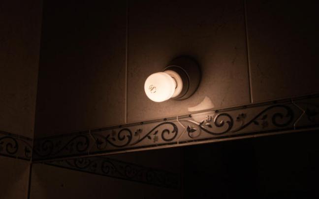 El precio de la luz se relaja un poco este sábado El precio de la luz se relaja un poco este sábado