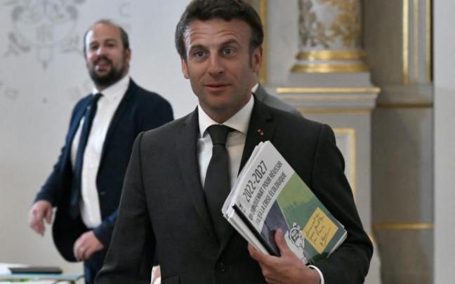Macron, en el Palacio del Elíseo. Macron, en el Palacio del Elíseo.