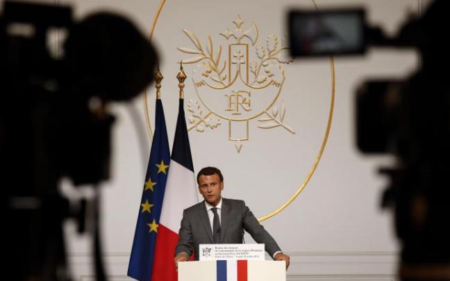 Macron se había comprometido a dirigirse a los ciudadanos en otoño Macron se había comprometido a dirigirse a los ciudadanos en otoño