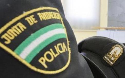 También ha sido detenido la pareja de la mujer.