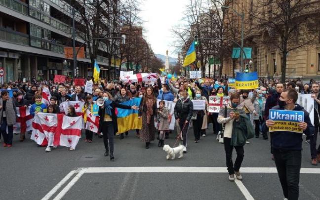 Manifestación en Bilbao en contra de la invasión rusa a Ucrania