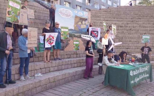 Llamamiento a la manifestación.