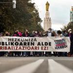 Cabecera de la manfiestación en Bilbao