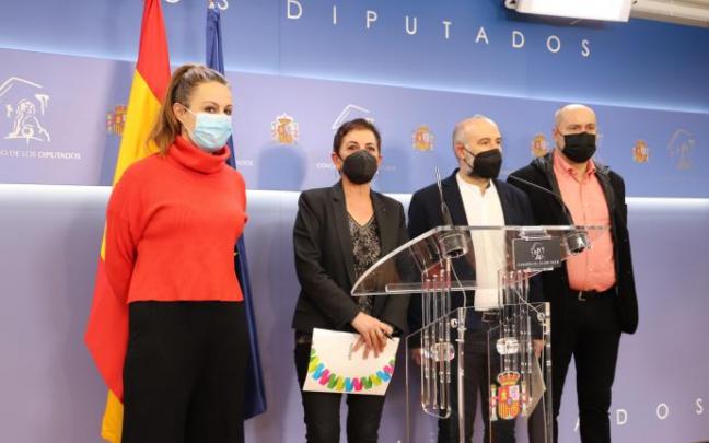 ERC, EH Bildu, CUP y BNg confirman que a día de hoy su voto a la reforma laboral es "no" ERC, EH Bildu, CUP y BNg confirman que a día de hoy su voto a la reforma laboral es "no"