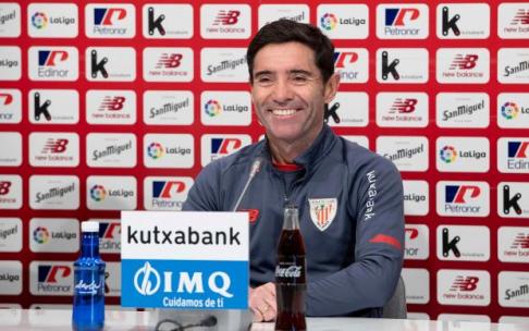 Marcelino durante la rueda de prensa.