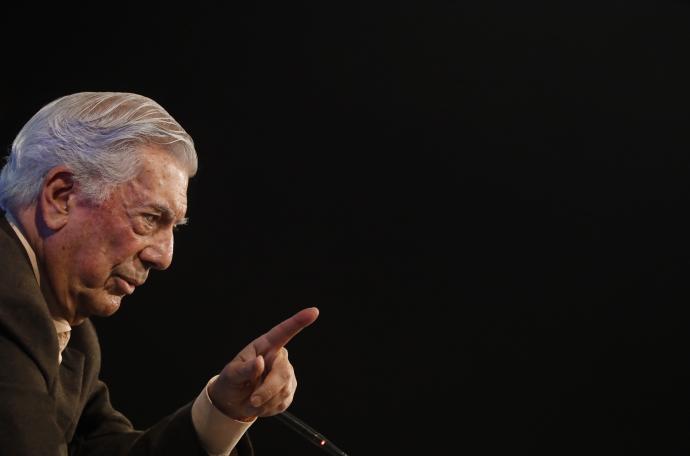 El nombre de Vargas Llosa también se vinculó a los "papeles de Panamá" en 2016