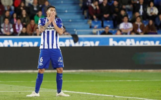 Maripán, en su etapa en el Alavés Maripán, en su etapa en el Alavés