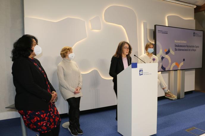 La concejala Marisol Garmendia, en la presentación de los actos impulsado por el Ayuntamiento del Día de la Mujer.