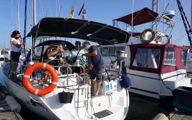 Tripulación del velero de Marmitako Sailing. Tripulación del velero de Marmitako Sailing.