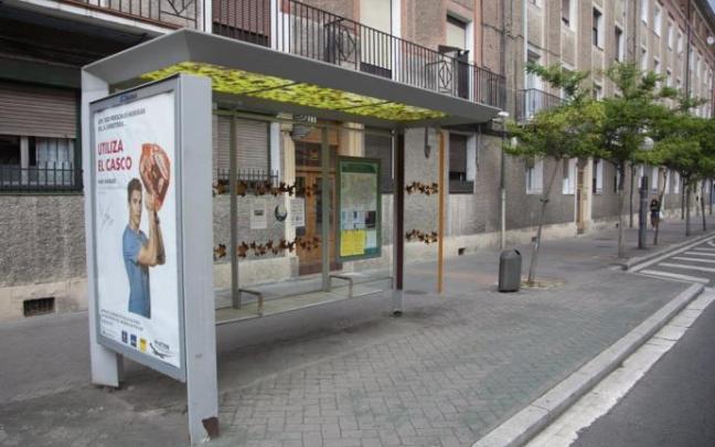 Marquesina del autobús urbano en Vitoria. Marquesina del autobús urbano en Vitoria.