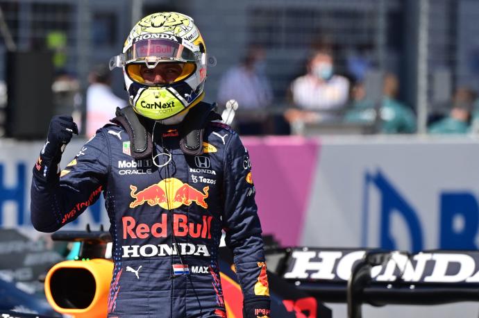 Max Verstappen celebra su 'pole position' en el circuito Red Bull Ring austriaco