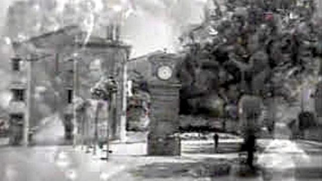El reloj de Ategorrieta en 1940. Foto: Kutxateka (Marin) El reloj de Ategorrieta en 1940. Foto: Kutxateka (Marin)