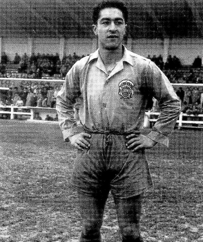 El vitoriano Alfredo Contrasta Murua marcó el primer gol frente al CD Logroñés. Jugó en los tres históricos equipos gasteiztarras: Deportivo Alavés, CD Aurrera y CD Vitoria. Foto: Archivo Alfredo Contrasta