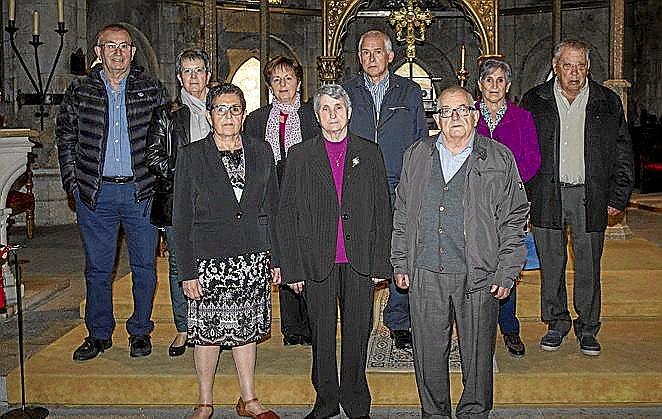 Varios matrimonios fueron reconocidos por celebrar sus bodas de oro.