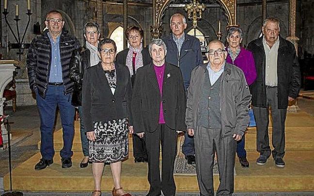 Varios matrimonios fueron reconocidos por celebrar sus bodas de oro. Varios matrimonios fueron reconocidos por celebrar sus bodas de oro.
