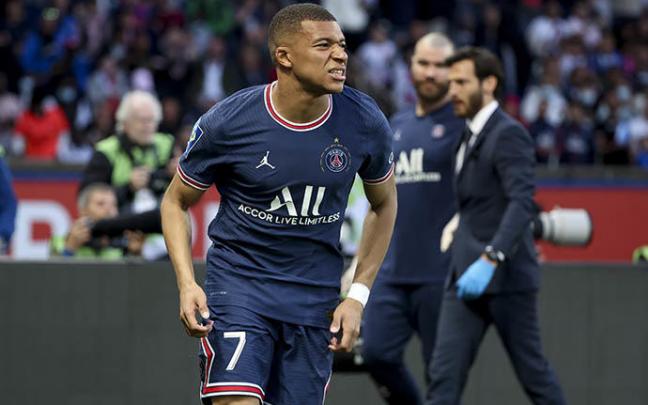 Mbappé durante un partido con el PSG. Mbappé durante un partido con el PSG.