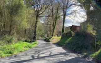 Carretera asfaltada.