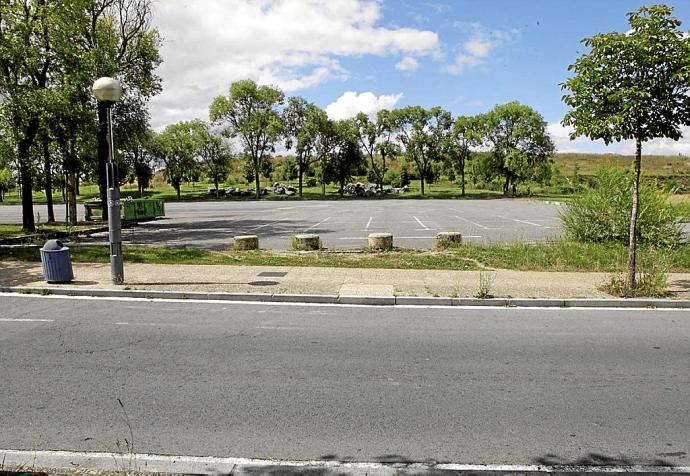 Punto de Maite Zúñiga donde se ubicará la nueva entrada al parking de Mendizabala. Foto: Pilar Barco