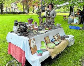 Mostraron las posibilidades de las plantas también en artesanía.