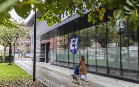 Una parte del edificio que albergaba el mercado de Altzaga.