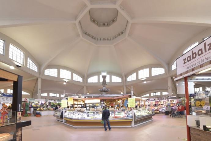 Interior del Mercado del Ensanche