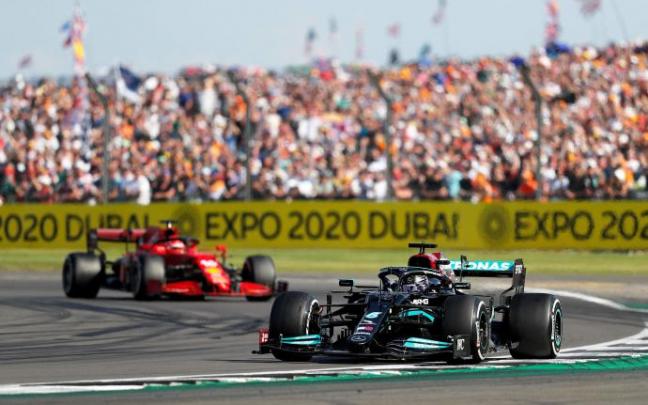 Hamilton y Leclerc durante el GP de Gran Bretaña Hamilton y Leclerc durante el GP de Gran Bretaña