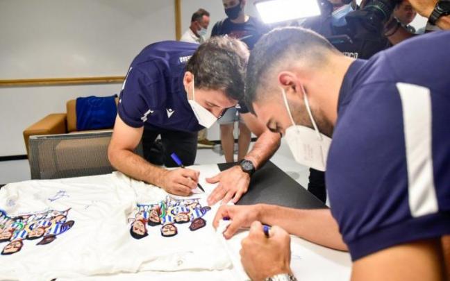 Oyarzabal y Merino han sido convocados por Luis Enrique Oyarzabal y Merino han sido convocados por Luis Enrique