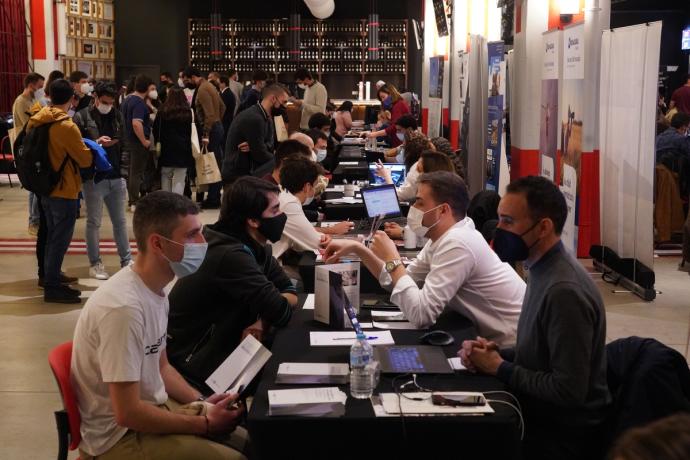 El estadio de San Mamés ha acogido el foro de empleo