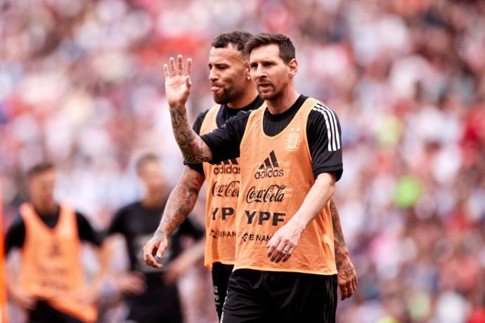 Messi, en un entrenamiento con Argentina en San Mamés.