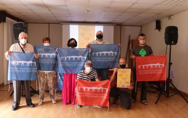 Miembros de la plataforma Salvemos El Perdón