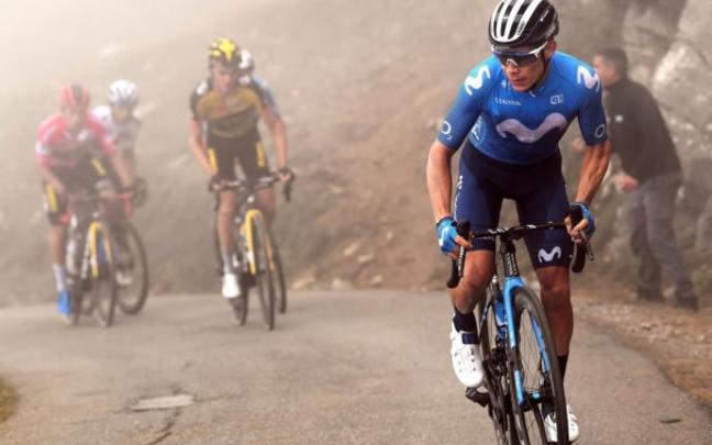 Miguel Ángel López, en pleno ataque en el puerto del Gamoniteiru, etapa que terminó ganando. Miguel Ángel López, en pleno ataque en el puerto del Gamoniteiru, etapa que terminó ganando.