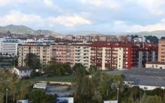Todas las viviendas deberán contar con un certificado energético antes de 2025 y se pretende que el 50% de la energía que se consuma en Navarra sea renovable a partir del 2050 Todas las viviendas deberán contar con un certificado energético antes de 2025 y se pretende que el 50% de la energía que se consuma en Navarra sea renovable a partir del 2050