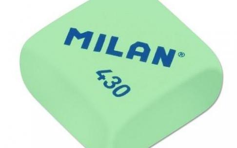 Una goma de borrar Milan 430 en color verde. Una goma de borrar Milan 430 en color verde.