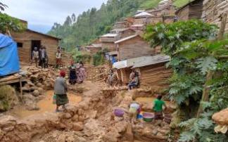 Vista de la mina de oro de Kadumwa, en Luhwindja (Kivu Sur).