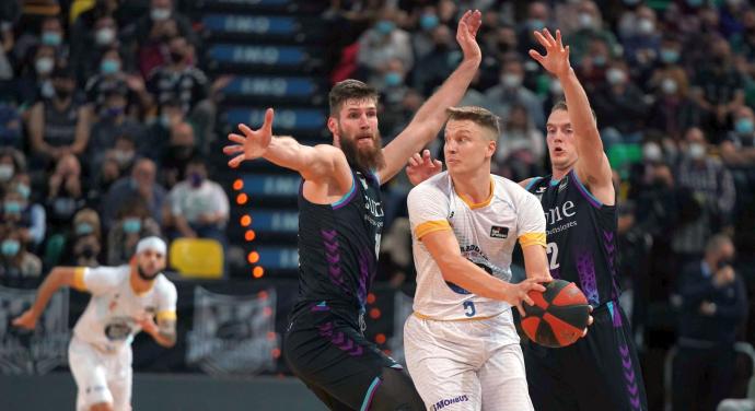 Regimantas Miniotas jugó el pasado domingo su último partido con el Bilbao Basket.