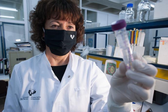 Miren Bssaras, microbióloga de la UPV/ EHU