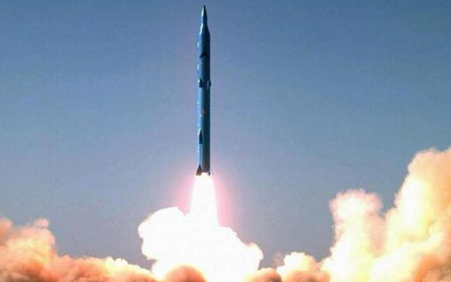 Polonia, dispuesta a albergar cabezas nucleares de EEUU.