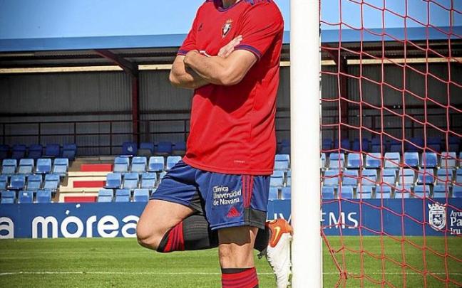 Jon Moncayola, después del amistoso del viernes pasado ante el Alavés en Tajonar. Jon Moncayola, después del amistoso del viernes pasado ante el Alavés en Tajonar.